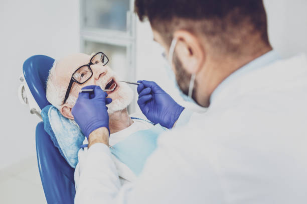 Best Weekend Emergency Dentist in Germantown Hls, IL